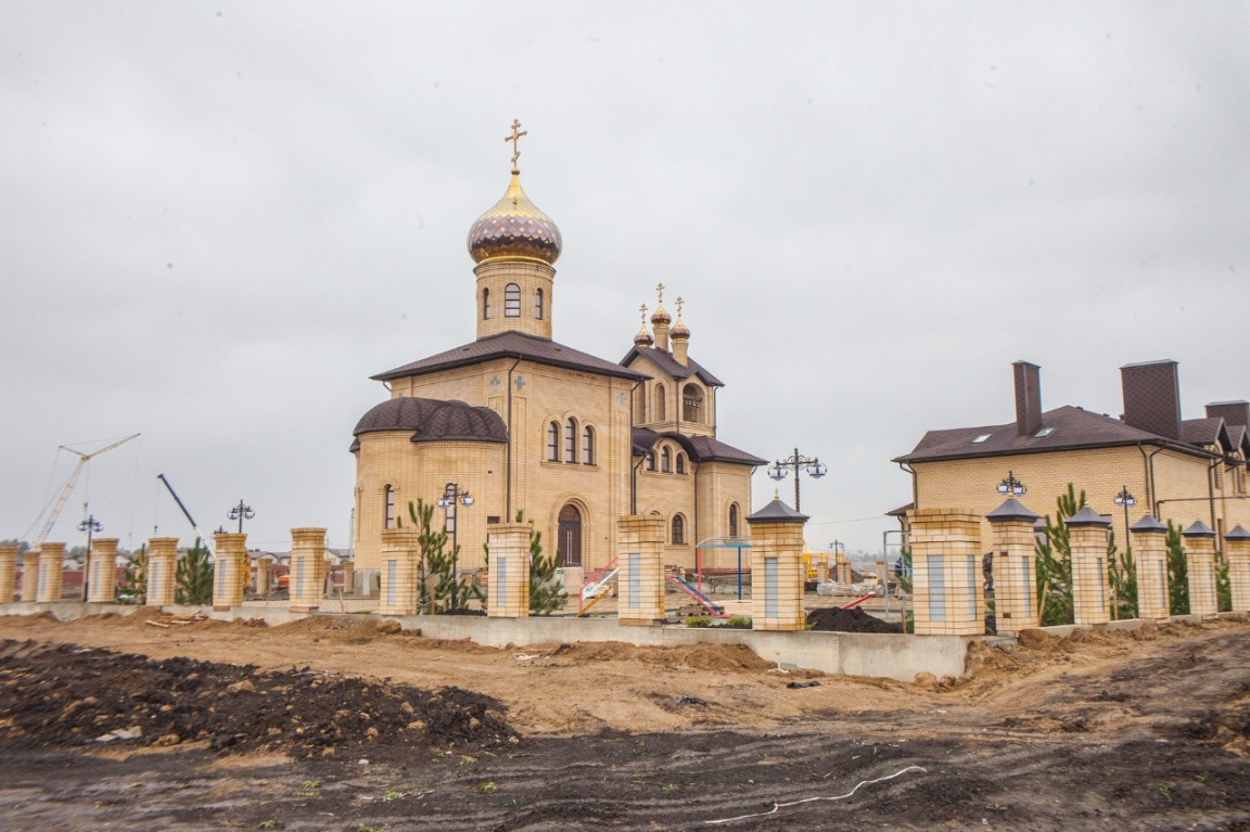 Ход строительства Храма св. вмч. Артемия в ЖР Гармония за Октябрь 2017