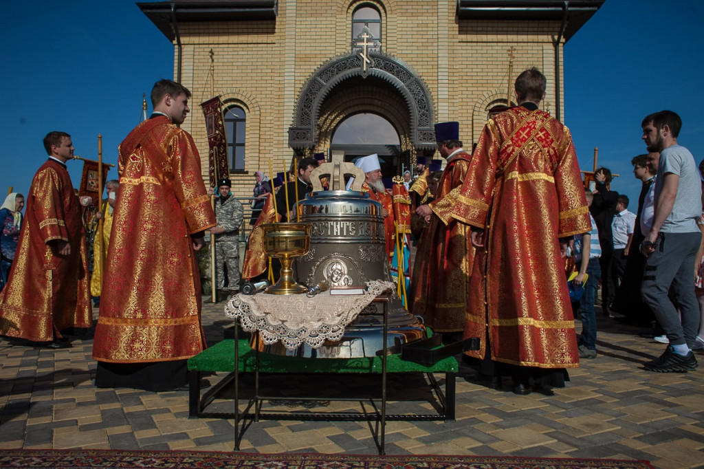 Чин на освящение главного колокола храма святого великомученика Артемия