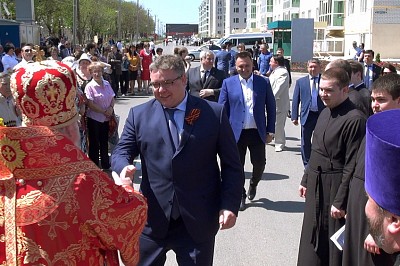 Фото Гармония | 02.05.2017 - Крестный ход в честь принесения мощей святой блаженной Матроны Московской - 63