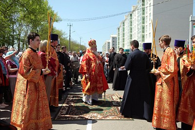 Фото Гармония | 02.05.2017 - Крестный ход в честь принесения мощей святой блаженной Матроны Московской - 51