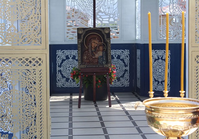 В «Гармонии» освятили часовню Казанской иконы Божией матери