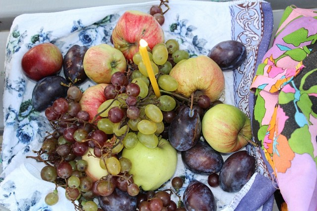 Яблочный Спас в «Гармонии» отметят праздничным богослужением